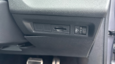 Peugeot 308 1.2 PureTech Allure Premium 5dr EAT8 Petrol Hatchback